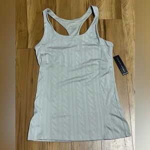 Tahari Sport Seamless Racerback Performance Tank Size M NWT